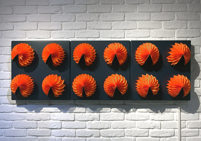 Nils V&ouml;lker - Fuchsia Orange and Royal Blue