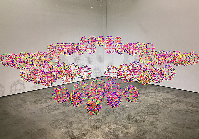 Nils V&ouml;lker - Bits and Pieces