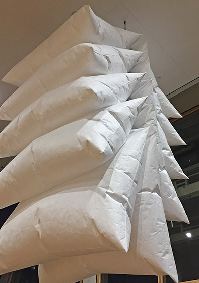 Nils V&ouml;lker - Five Pairs